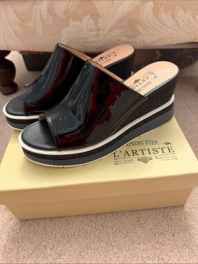 L'ARTISTE SHOES